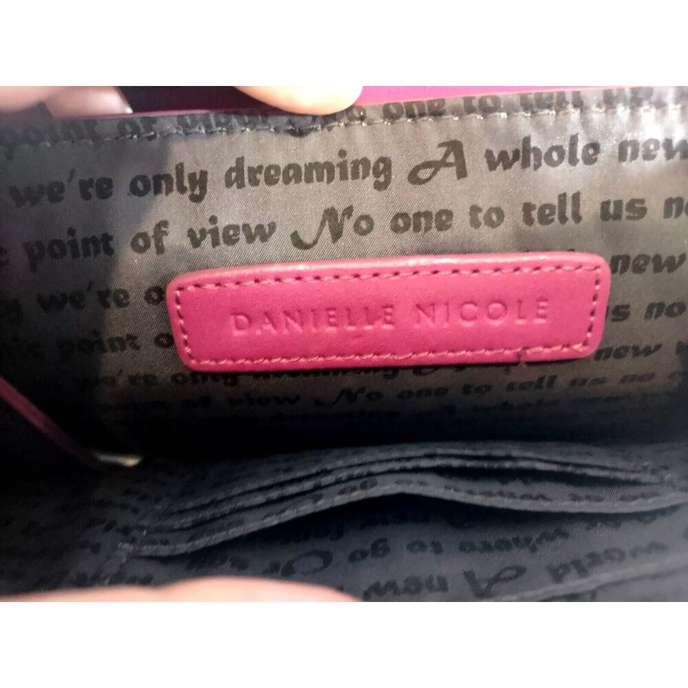 Danielle Nicole Disney Princess Jasmine Aladdin Tassle Bag Purse Crossbody - Picture 6 of 6